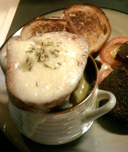 FrenchOnionSoupGrilledSams